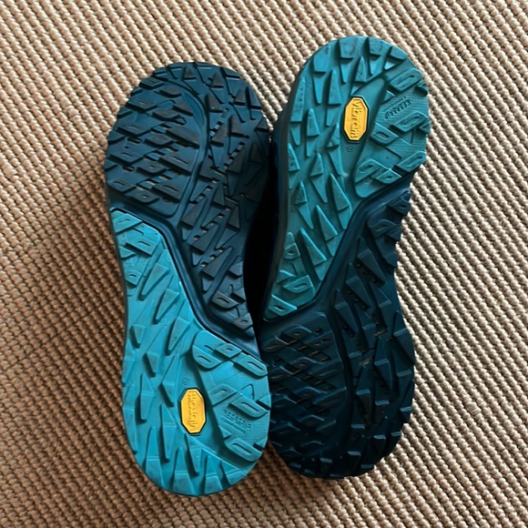 Scott trail running shoes - Picture 2 of 4